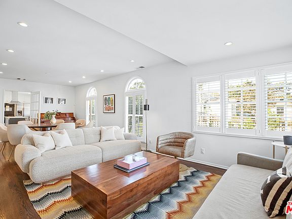 2nd image of 6061 Shadyglade Ave