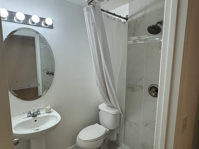 4257 Regal Town Ln — Photo 30