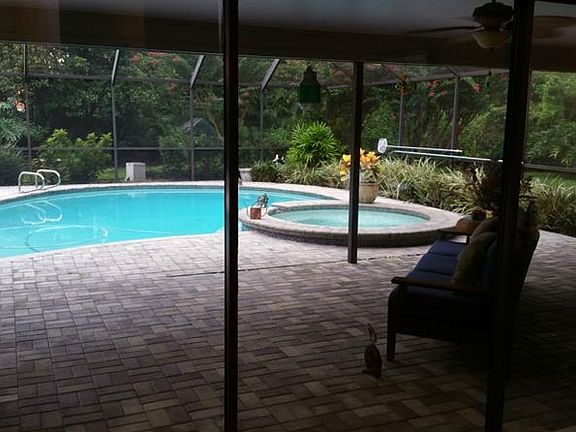 4th image of 5301 Anton Ct