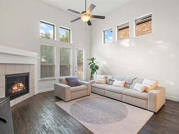 4th image of 4547 Blackfoot St