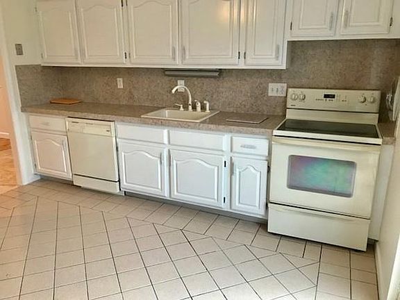 4th image of 70A Washington Park Dr APT 3