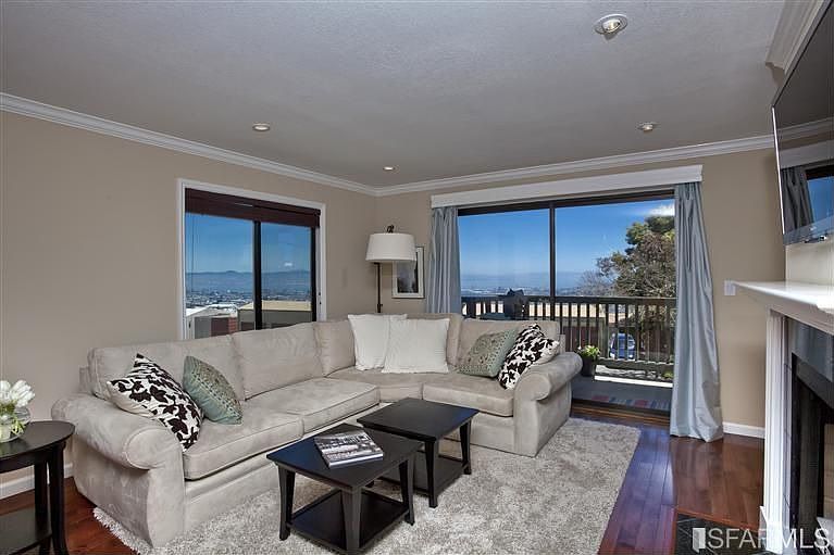 1st image of 145 Gardenside Dr APT 4