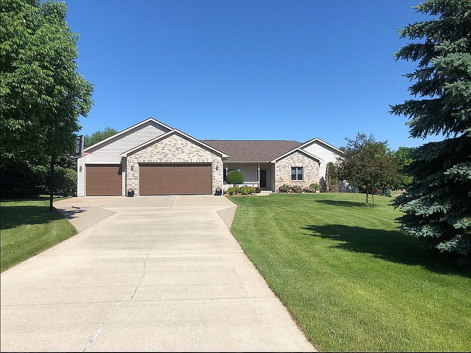 1st image of 4628 N Laura Dr