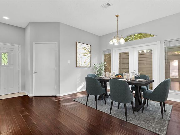 3rd image of 4103 Meadowgold Ln