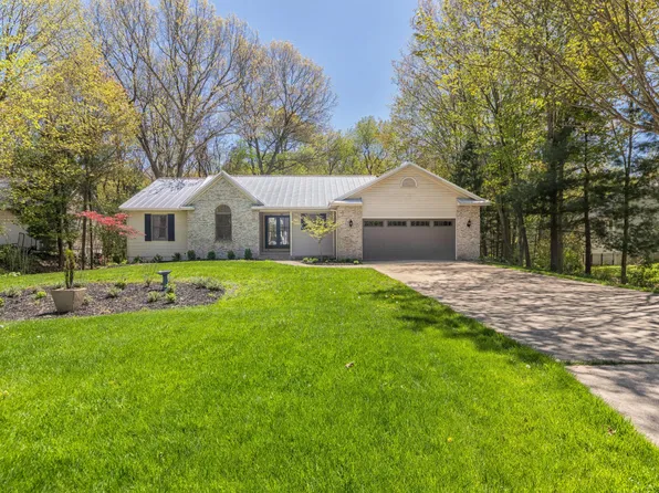 6428 Ototeman Trl, Saugatuck, MI 49453