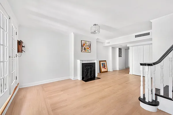 Rented by Compass | media 5