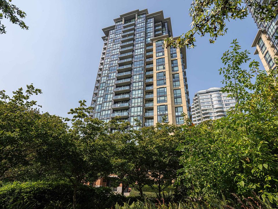 1st image of 13380 108th Ave #404