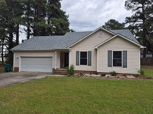 62 Oakwater Dr Photo 1