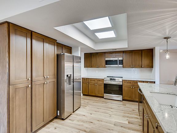 4th image of 8318 E San Salvador Dr
