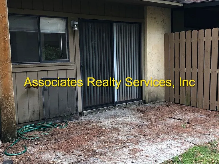 4529 NW 45th Ct — Photo 11