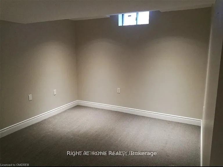 2239 Dale Ridge Dr — Photo 16