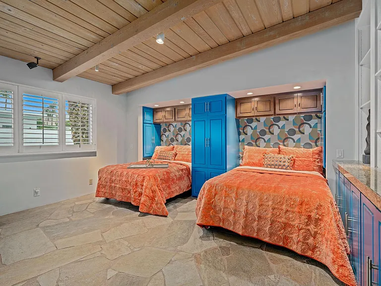72980 Somera Rd — Photo 23
