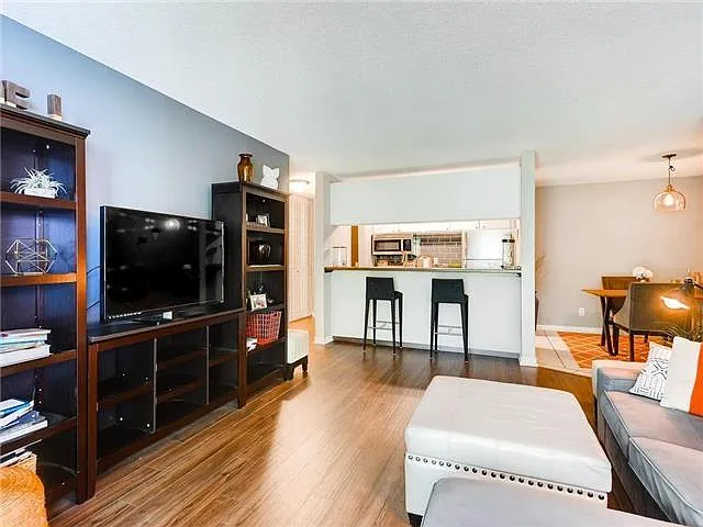 2800 Hamline Ave N #211 — Photo 16