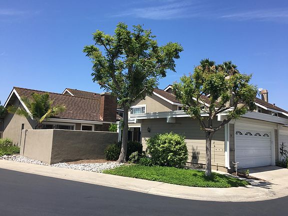 2nd image of 30 Tanglewood Dr