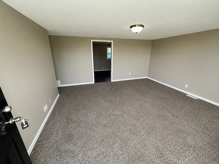 2274 Hempridge Rd — Photo 10