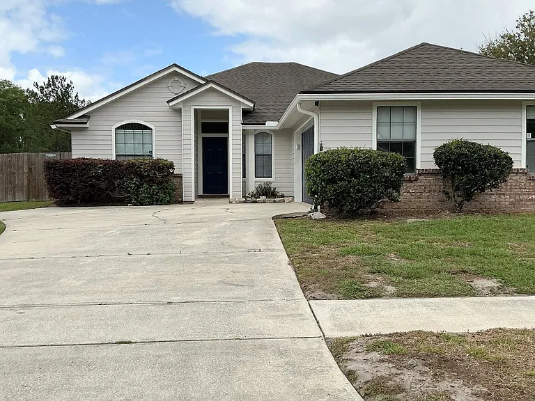 2892 Golden Pond Blvd — Photo 4