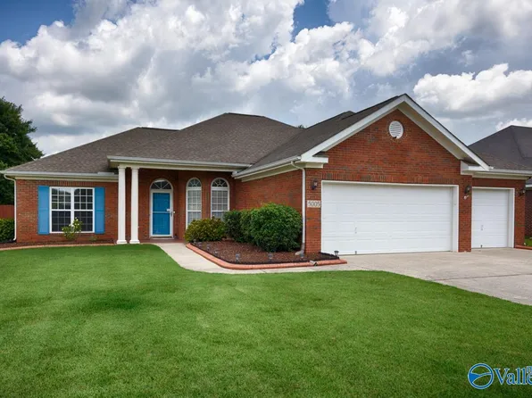 5005 Patriot Park Dr, Owens Cross Roads, AL 35763