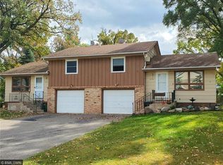 2714 109th Ln NW, Coon Rapids, MN 55433