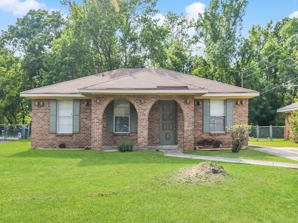 813 N Burbank Dr, Montgomery, AL 36117