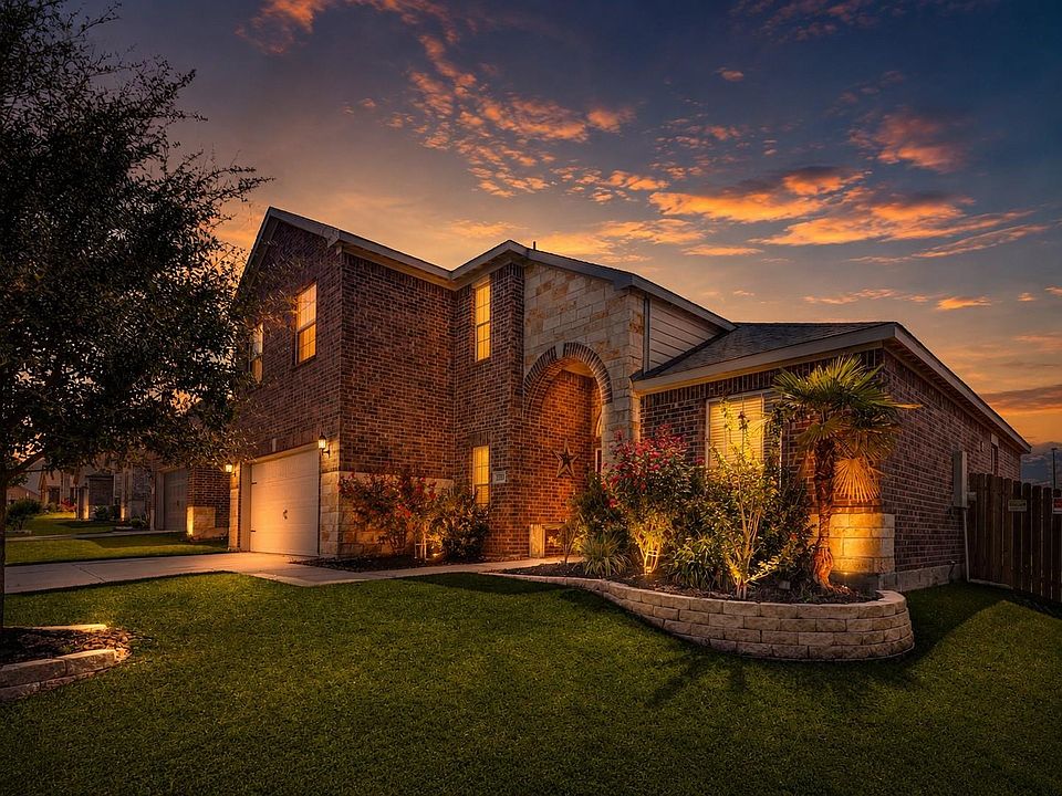 1st image of 21219 Opal Oak Dr
