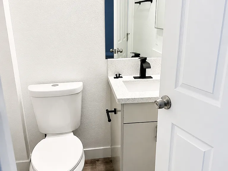 1410 Star Rd #2 — Photo 15