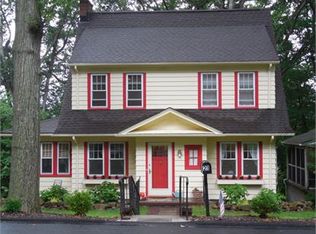 21 Midland Dr, Morristown, NJ