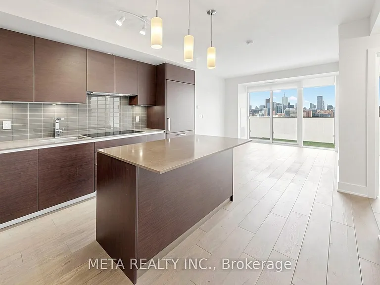 200 Bloor St W #2502 — Photo 11