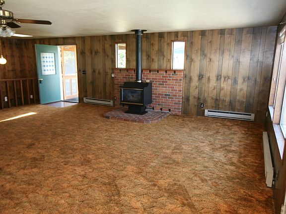 4th image of 5199 NE Cedar Ln