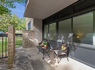 3713 George Mason Dr #T5w, Falls Church, VA 22041