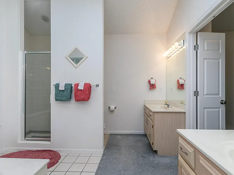 106 Falls Point Dr #8C — Photo 18