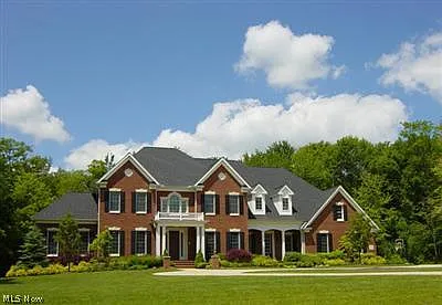 6922 Hunting Hollow Ln E photo 1