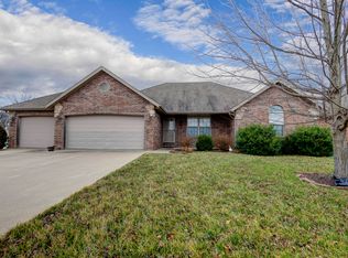 128 W Grace St, Republic, MO 65738