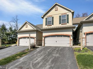 5590 Twilight Dr, Harrisburg, PA 17111