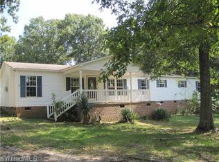 1310 Pollard Ave W, Burlington, NC 27217
