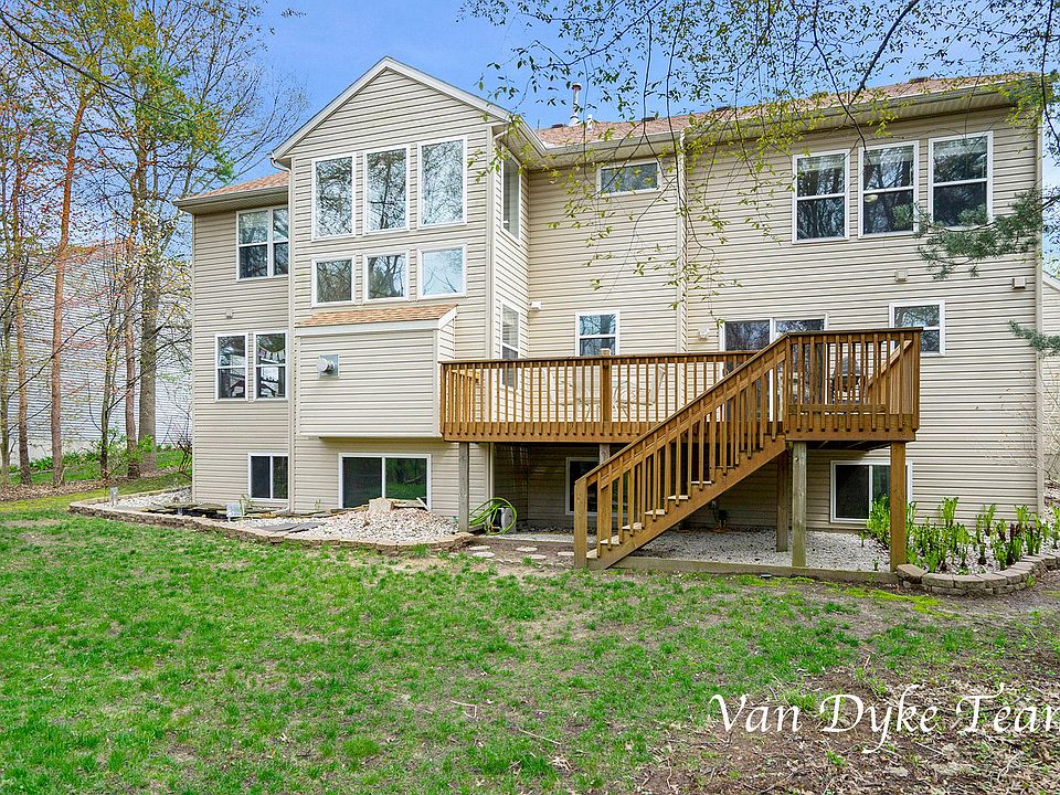 1st image of 1505 Stillwater Dr