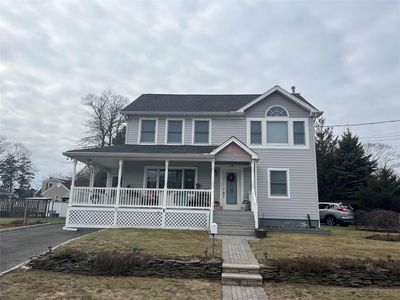 491 Pecan Street, Lindenhurst, NY, 11757