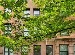 320 W 77th St, New York, NY 10024