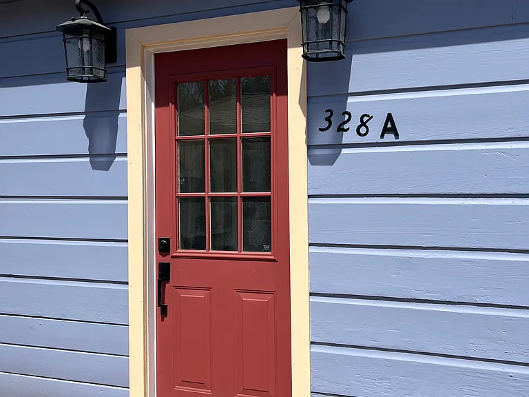 328 N Encinitas Ave #A — Photo 2