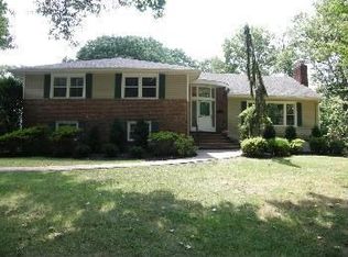 6 Pine Ct, Westfield, NJ 07090