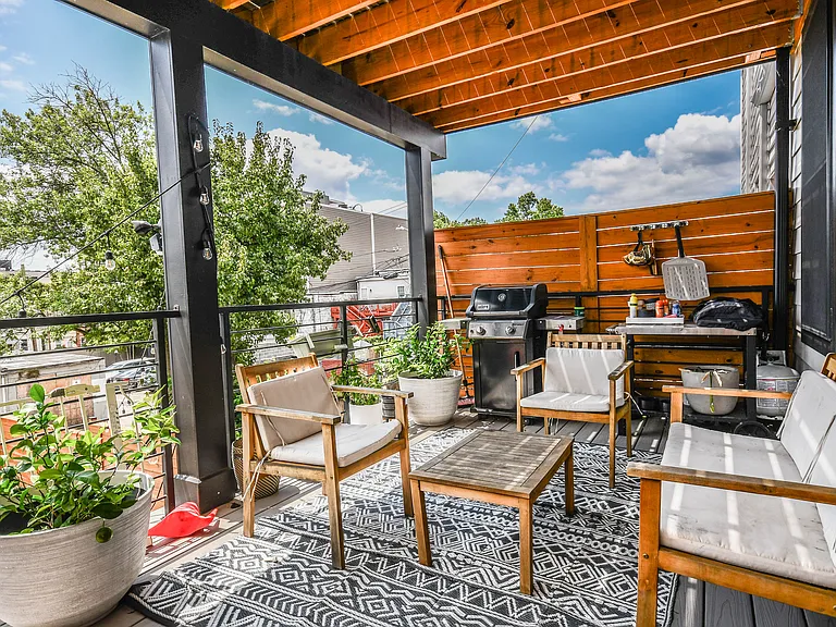 1368 Randolph St NW — Photo 46
