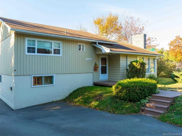 3808 Loch Lomond Rd, Saint John, NB E2N 1C4