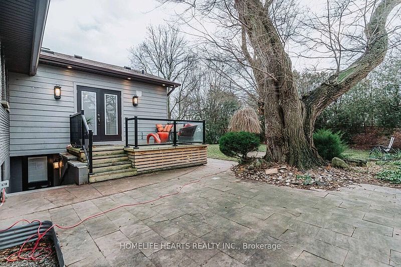 Burlington House for rent - 5 Bedrooms — photo 33