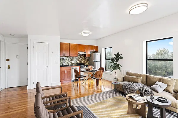 Rented by Compass | media 2