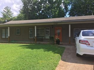 1261 E John St, Greenville, MS 38703