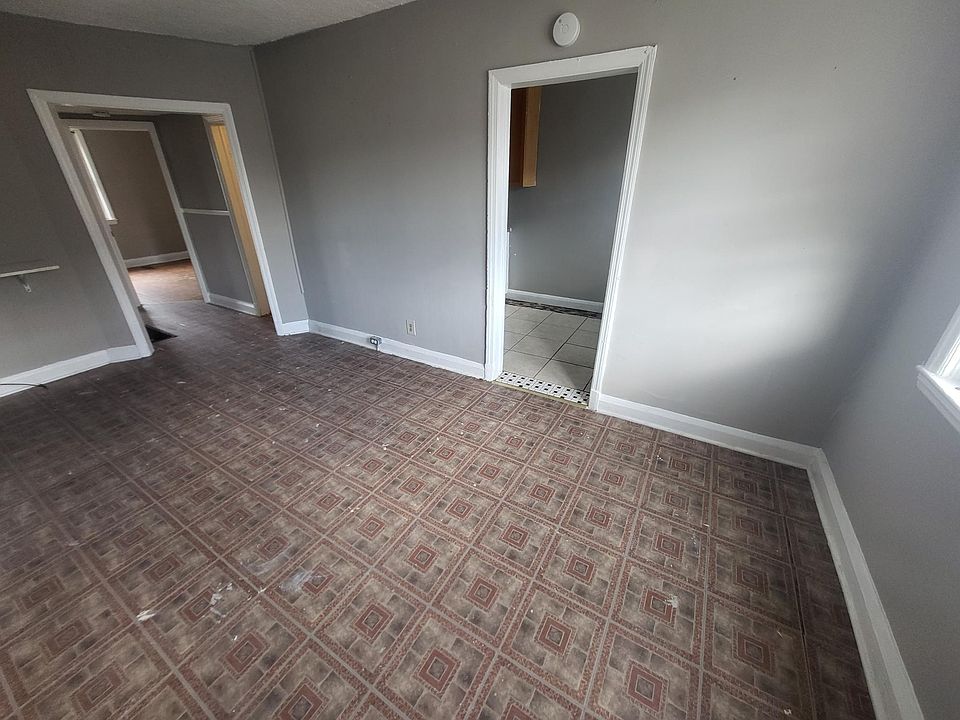1st image of 3806 Leadenhall St #1