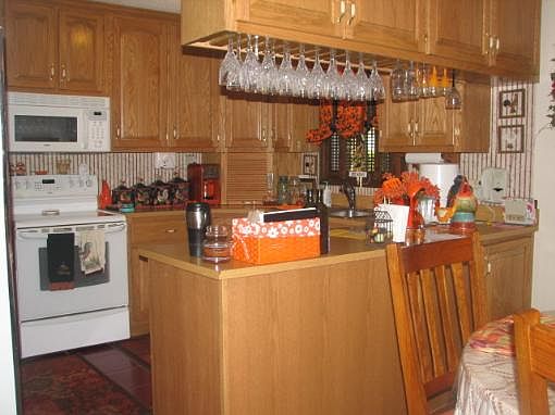 2nd image of 212 Crescent Dr