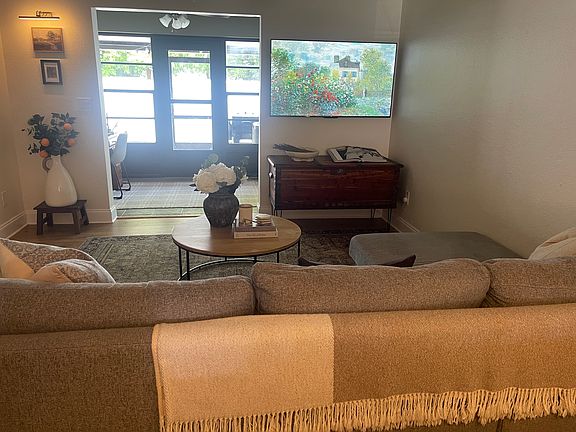 2nd image of 7360 Ulmerton Rd APT 16D