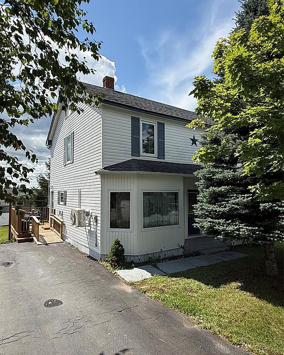 1st image of 12 Exploits Avenue