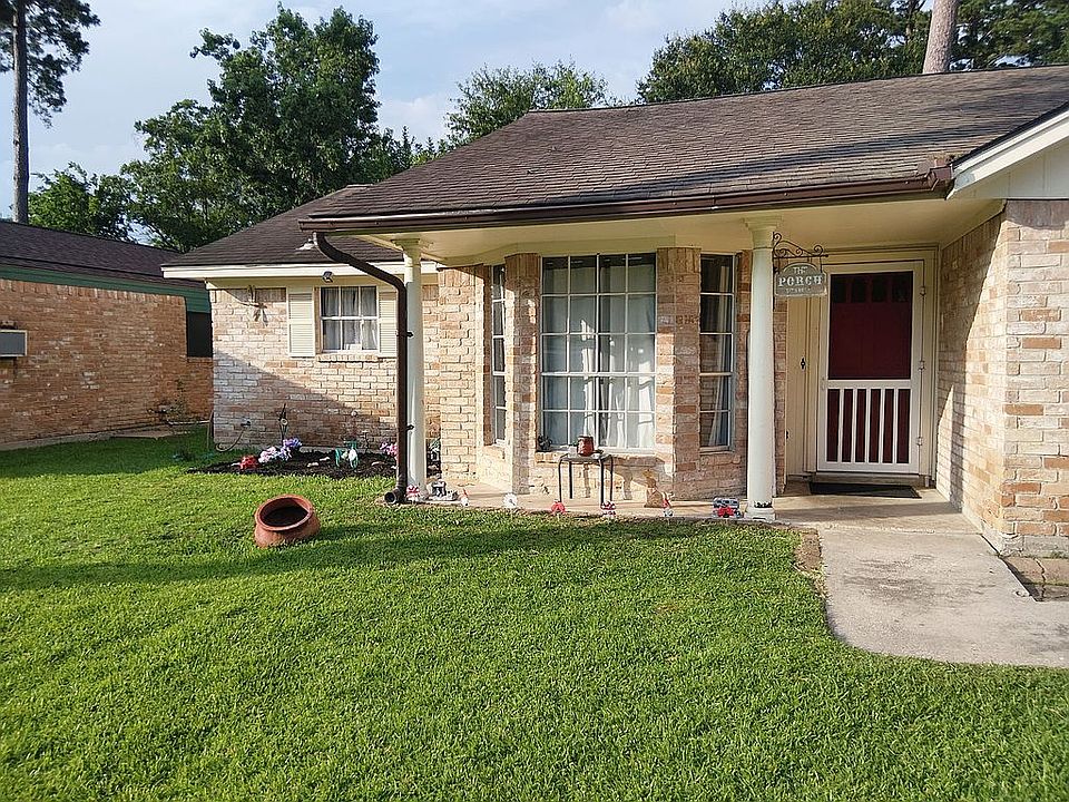 1st image of 22730 Elm Bark St