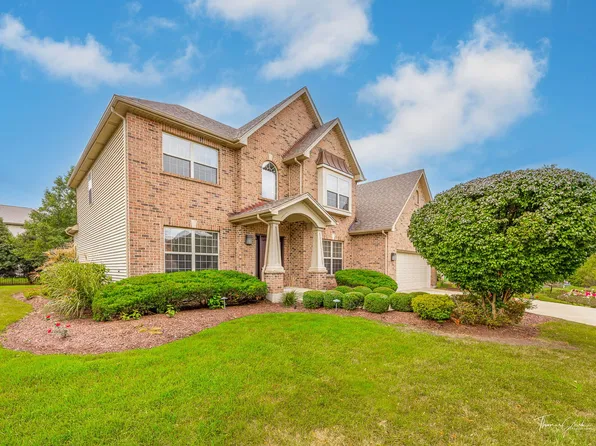 25711 Meadowland Cir, Plainfield, IL 60585